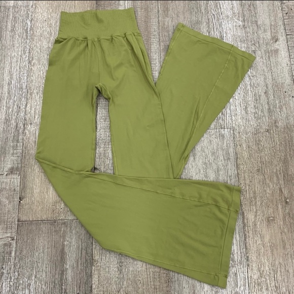 Free People Good Karma High waist flare Pants - Picture 2 of 5